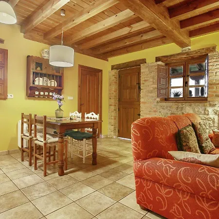 Mansion In With Pool & Terrace Feriehus