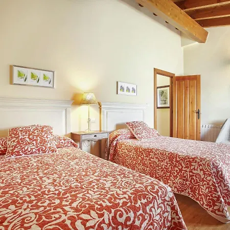 Mansion In Nava With Pool & Terrace Ferienhaus