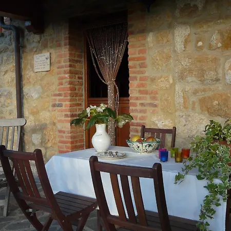 Mansion In With Pool & Terrace Nava